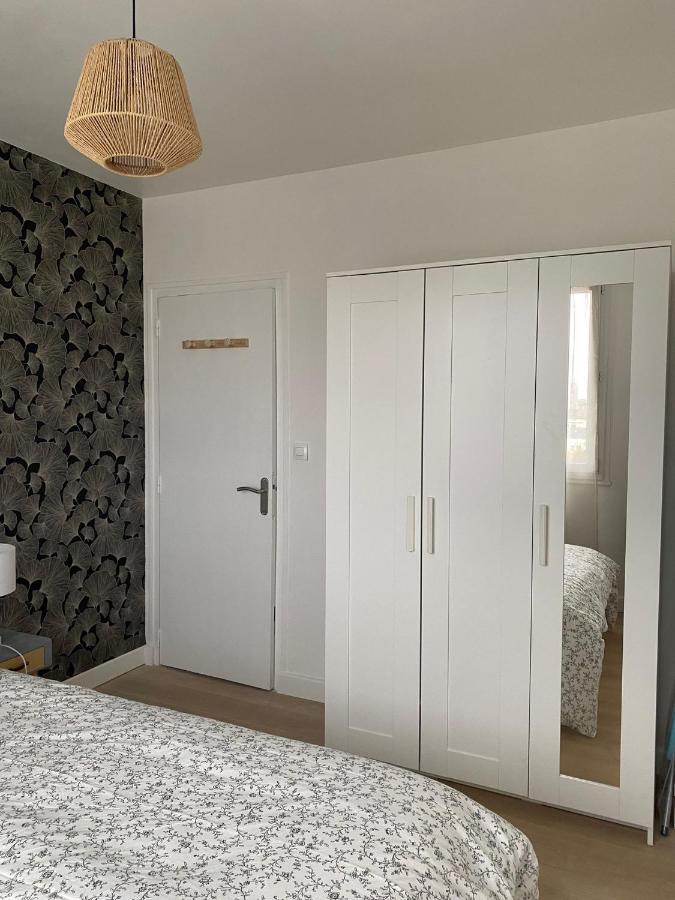 Appartement Cosy Pres De La Gare Avec Parking Saint-Pierre-des-Corps Exteriör bild