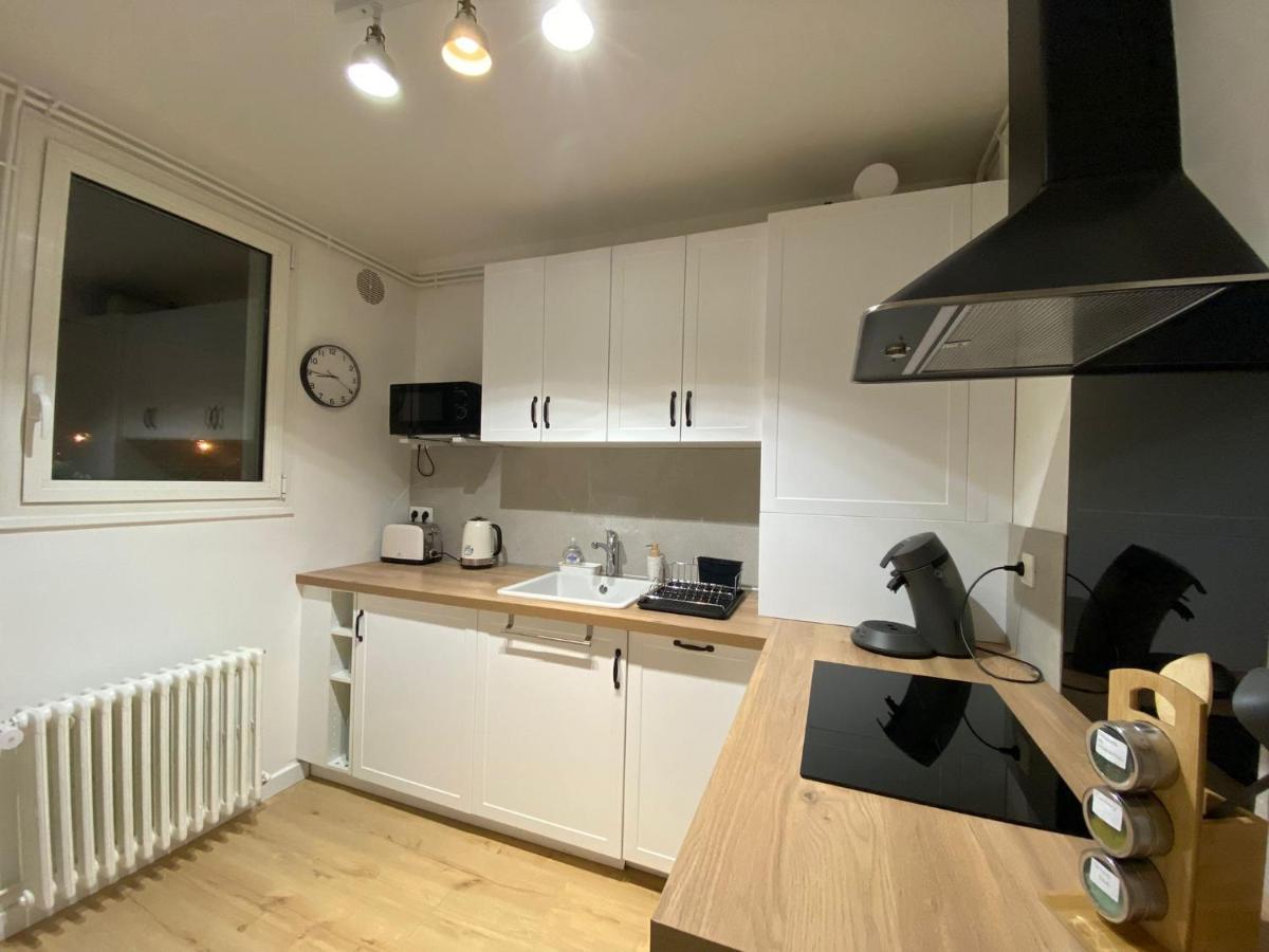 Appartement Cosy Pres De La Gare Avec Parking Saint-Pierre-des-Corps Exteriör bild