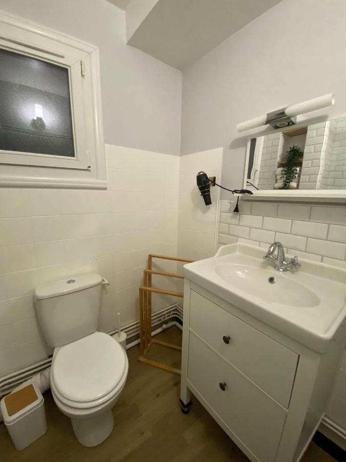 Appartement Cosy Pres De La Gare Avec Parking Saint-Pierre-des-Corps Exteriör bild